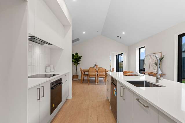 78 Te Whaiawa Crescent West Melton_4