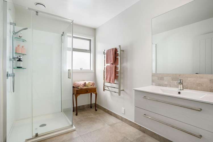 229A Ocean Road Whangamata_12