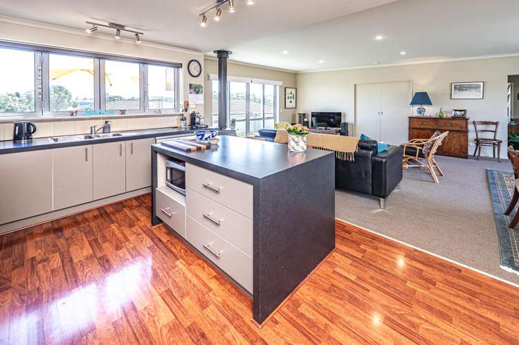 22 Longbeach Drive_1