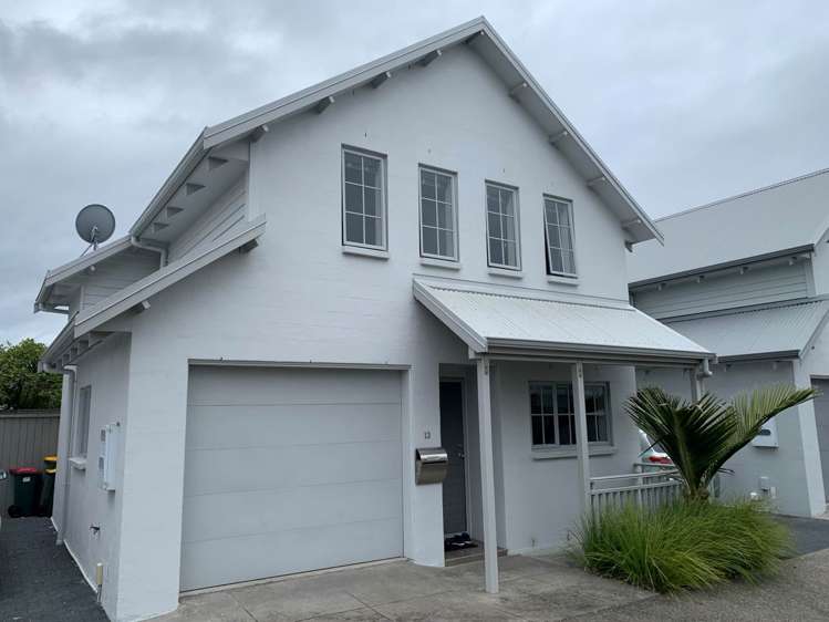 13/9 Georgia Terrace Albany_0