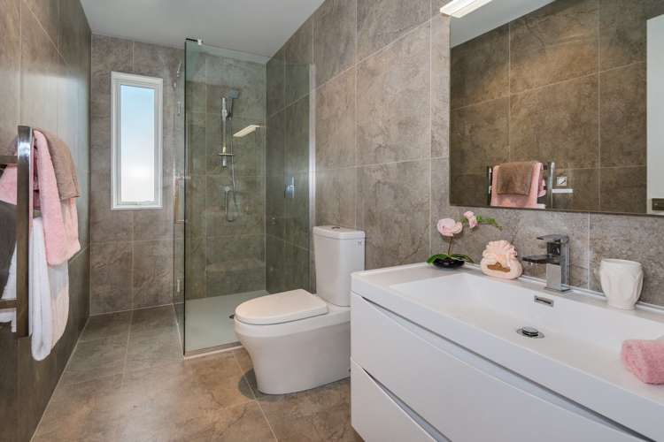 47 Te Oneroa Way Long Bay_24