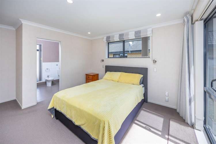 36 Wentworth Drive Rototuna North_16