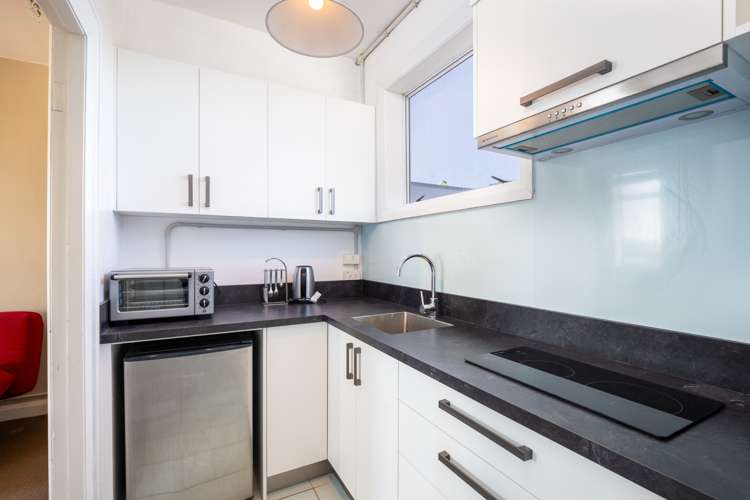 11/127 Saint Aubyn Street New Plymouth Central_5