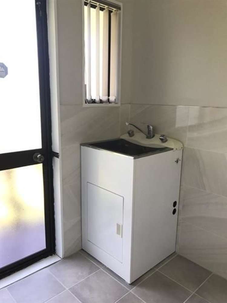 2/41 Greenstone Place Clover Park_8