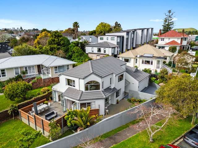 2/3 Temple Street Meadowbank_1