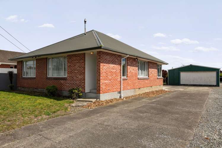 109 Hampshire Street Aranui_23