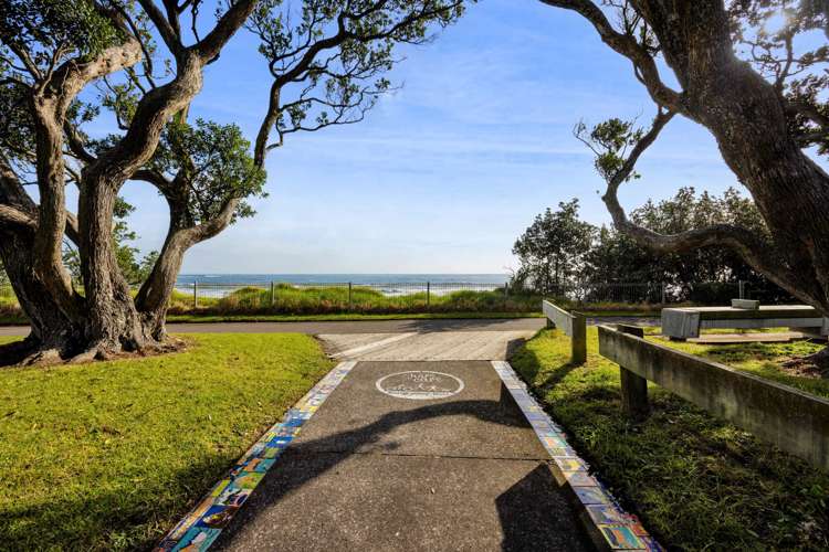 2 Kawaroa Close New Plymouth Central_28