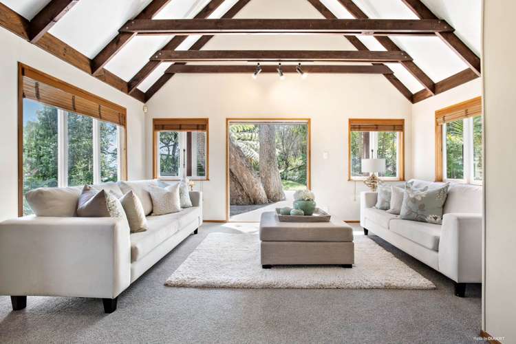 27 Rosecamp Road Beach Haven_9