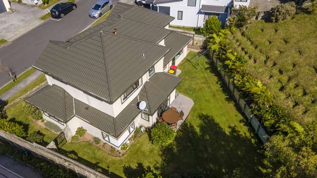 4 Claverton Grove Churton Park_2