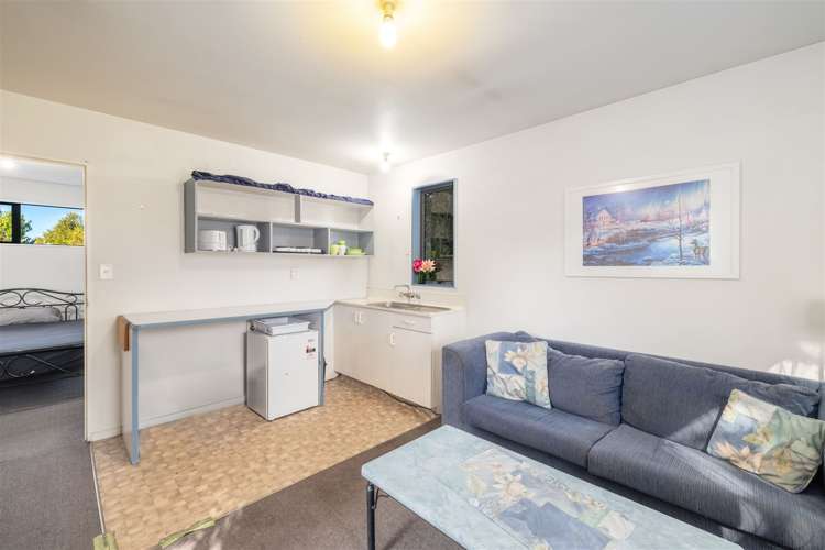 214 Racecourse Road Sockburn_12