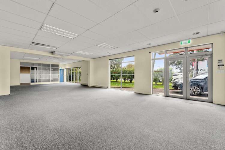 Unit 1, 282 Chadwick Road Greerton_9