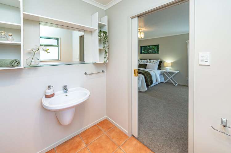 3A Onetere Drive Whanganui Airport_16