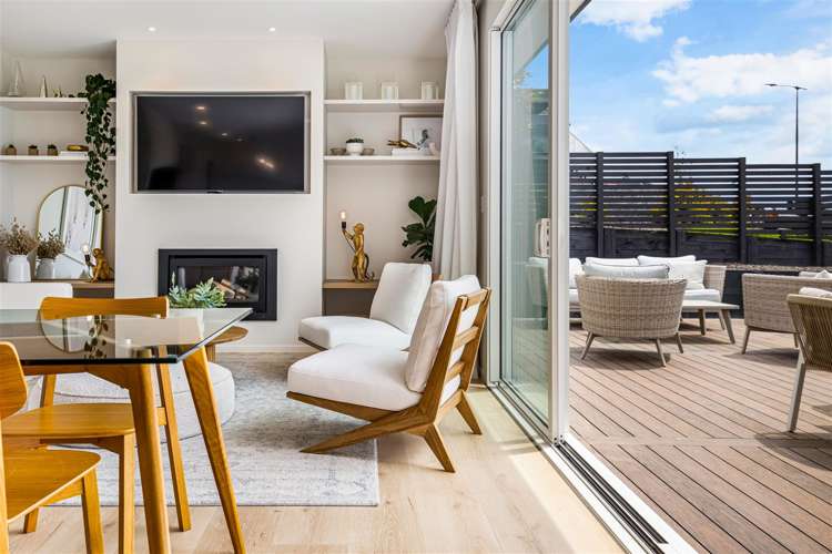 16 Walsh Road Wainui_9