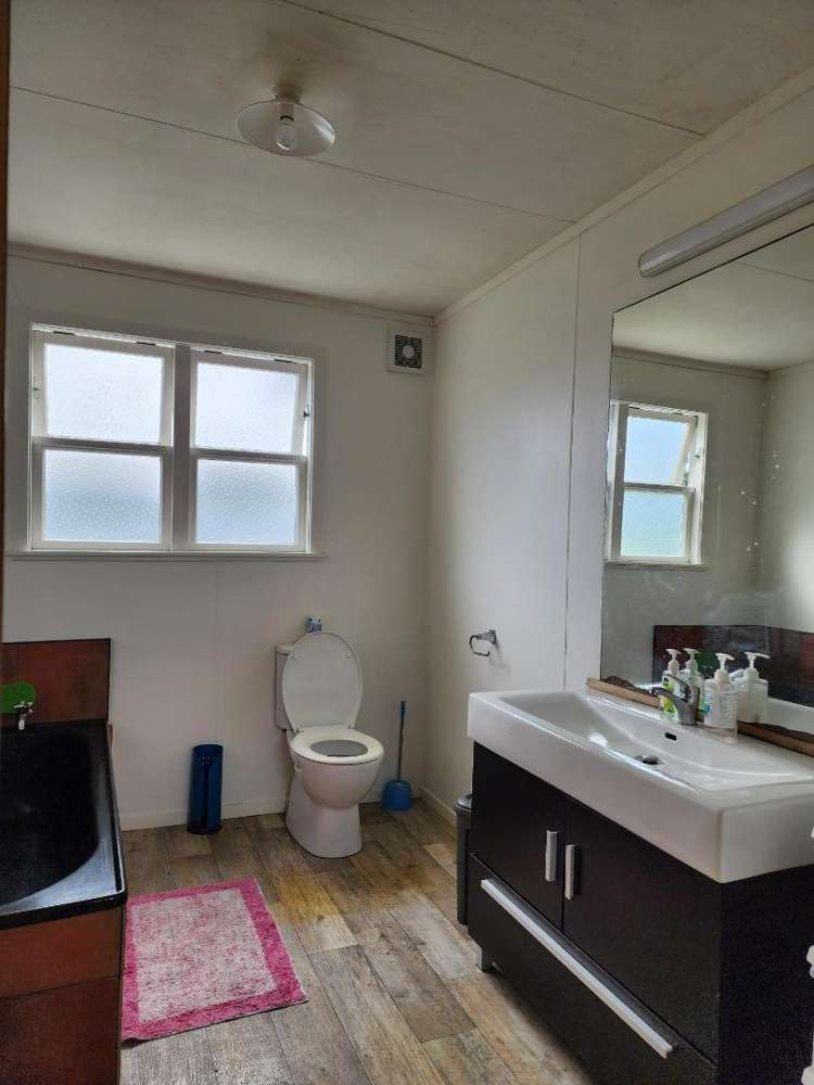 2 Mahuru Lane Okato_10