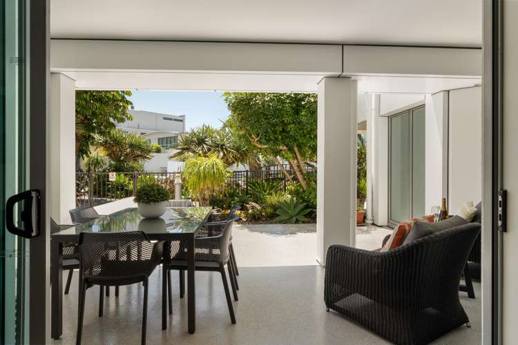 111/136 Marine Parade Mt Maunganui_14