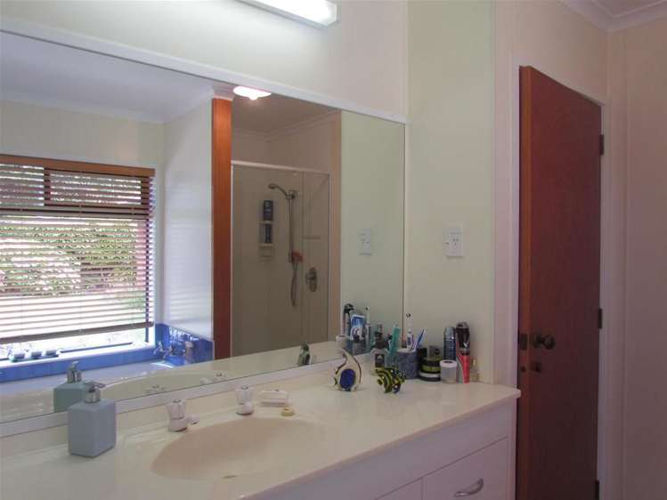 132 Ohangai Road Normanby_9