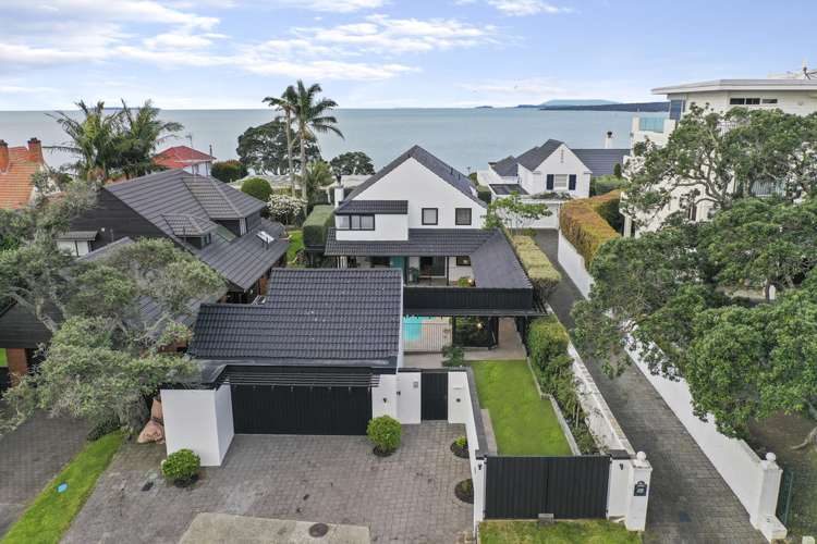 23b Clifton Road Hauraki_1