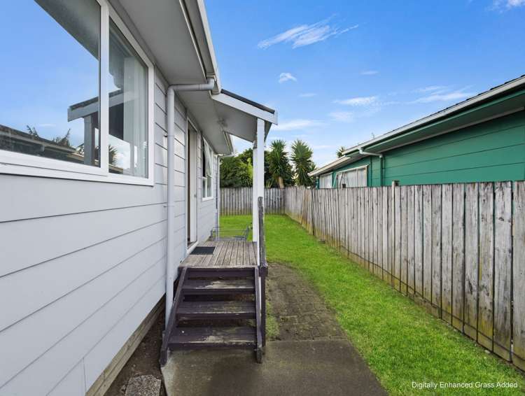 9 Norrie Smith Avenue Flat Bush_13