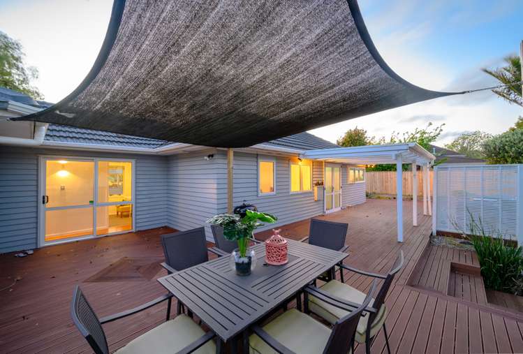 6 Freyberg Place Howick_3