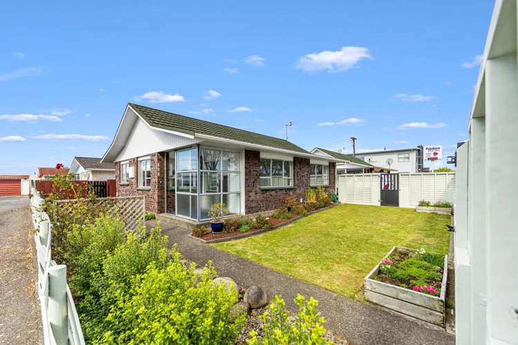 133 Coronation Avenue_0