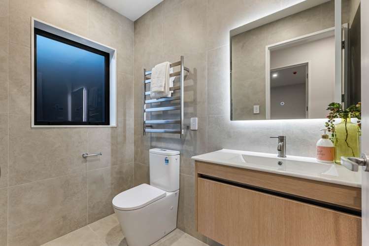5 Hayley Court Millwater_24