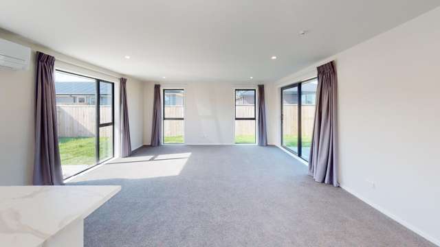 2/68 Hedges Street Sanson_2