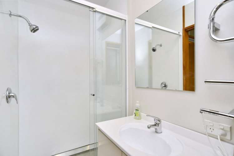 31 Creese Place Redwood_13