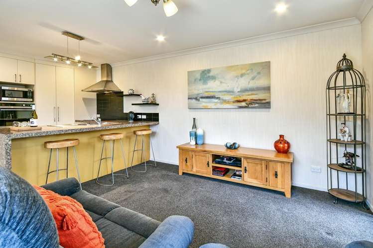 7 Patu Way Patumahoe_1