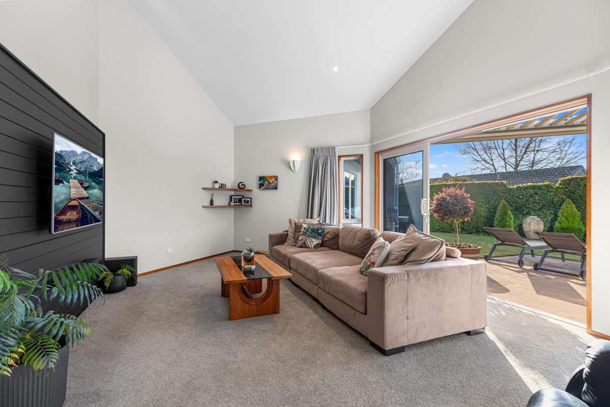 15 Sissinghurst Court_4