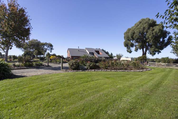 185 Homestead Road Weston_13