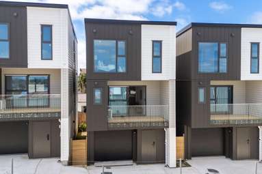 Lots 3 - 8/4024 Great North Road_3