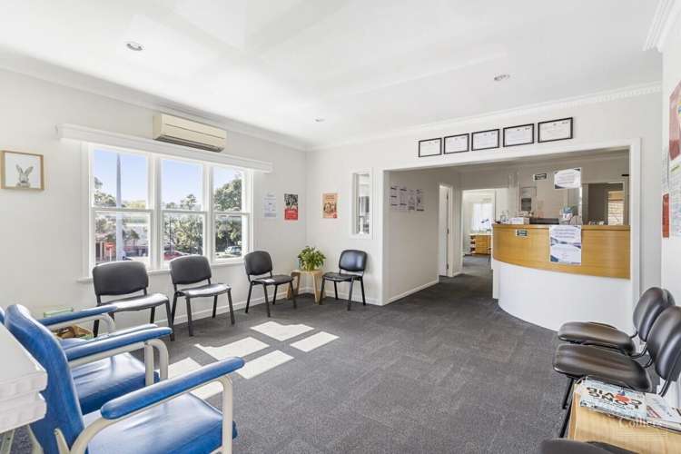 535 Mount Albert Road Three Kings_1