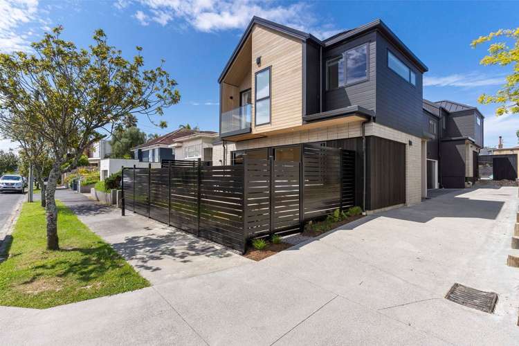 11 Winsomere Crescent_0
