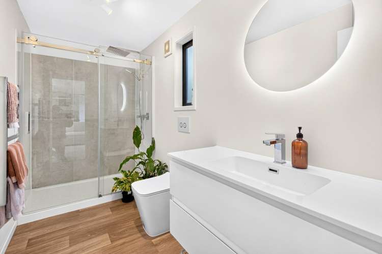 806 Waitakere Road Kumeu_49