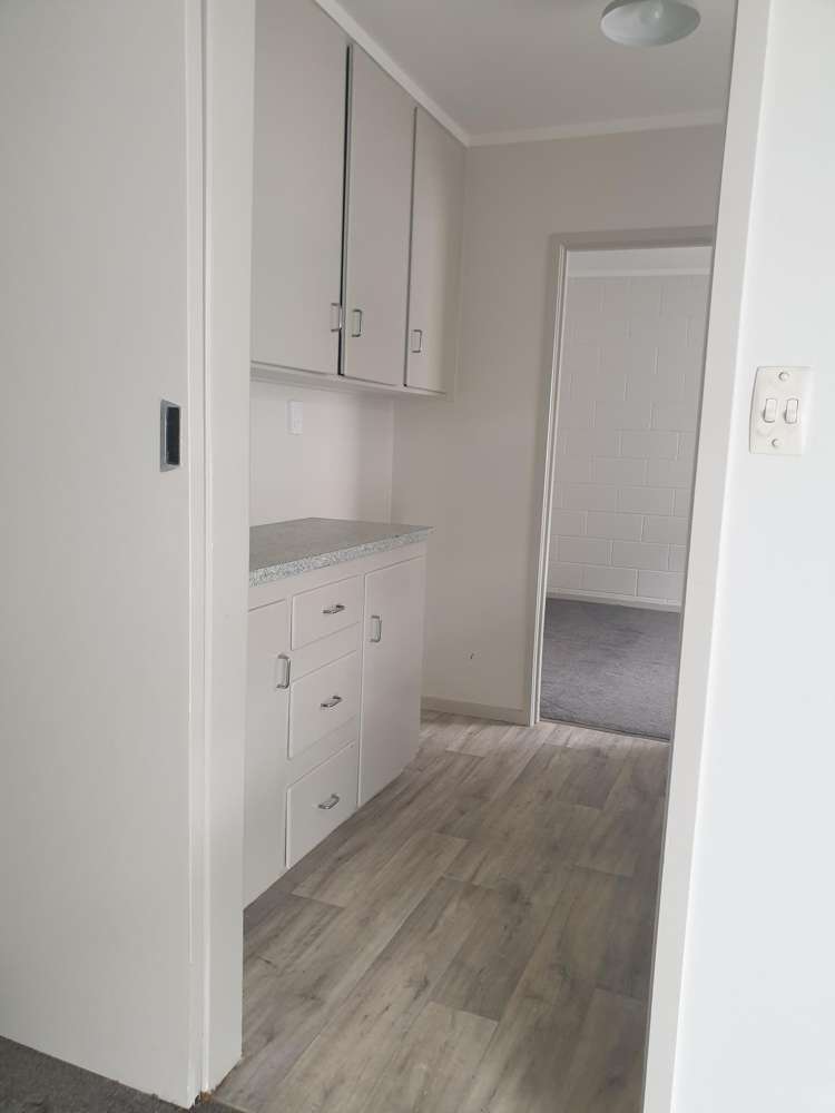 2/320 Ellerslie-Panmure Highway Mount Wellington_3