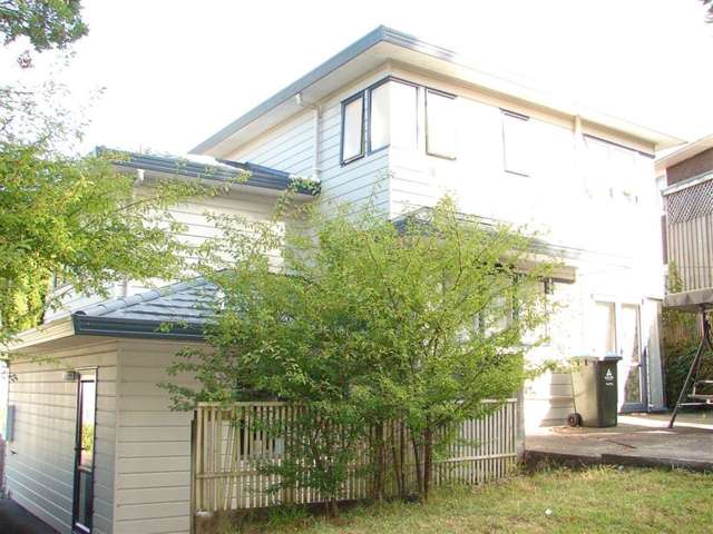 2A Lynfield Place Mount Roskill_1