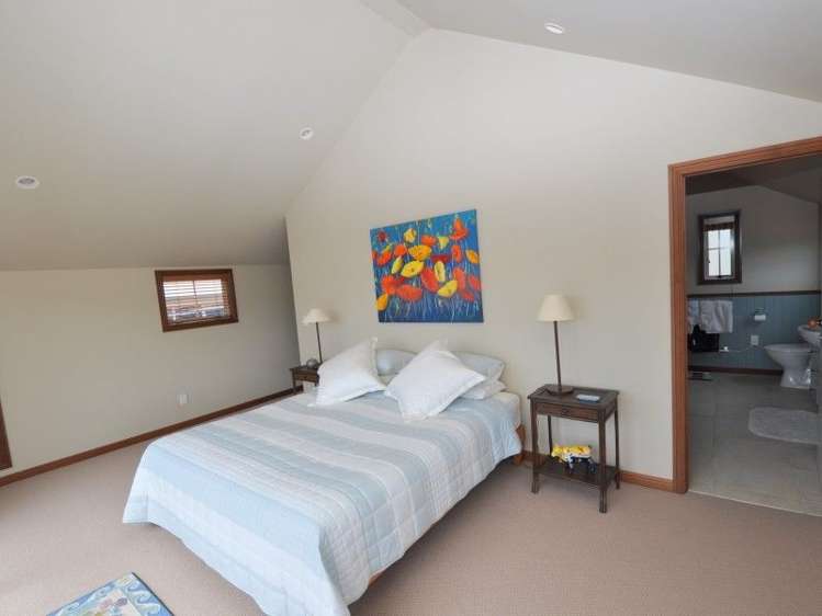 116 Motu Capri Pauanui_23