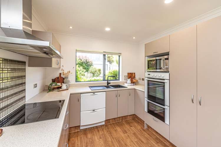 7 Sandy Lane Otamatea_7