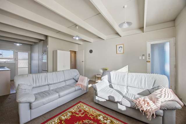 3/5 Keeling Road Henderson_4