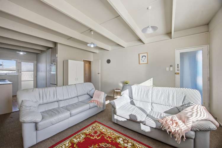 3/5 Keeling Road Henderson_9