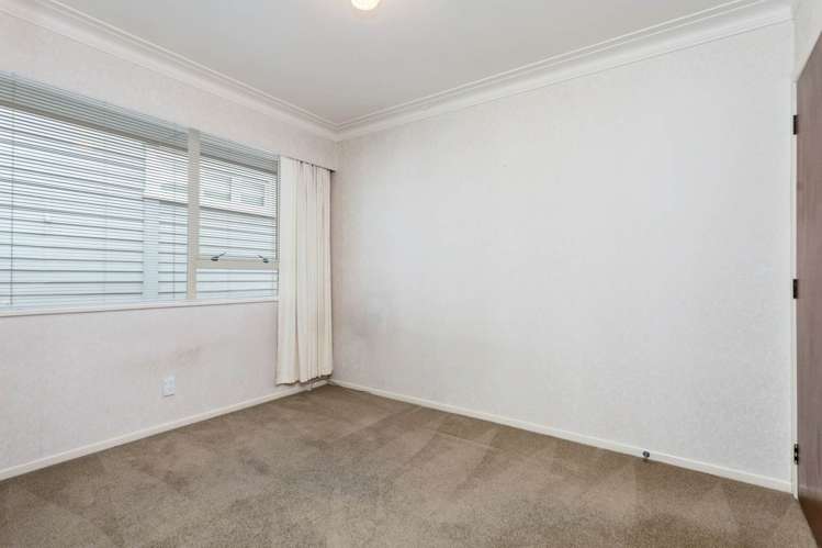 1/1 Rahiri Road Mount Eden_5