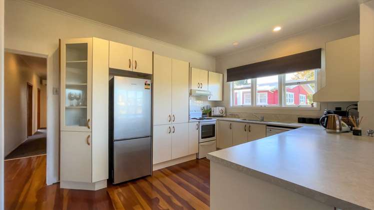 6 Tawa Street Matamata_11