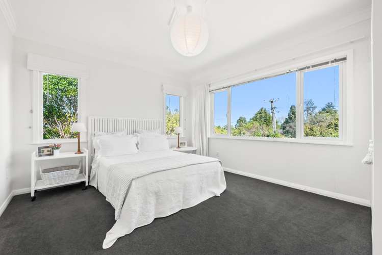 48 Gurney Road Kelson_17