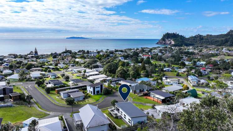 20 Ross Place Whiritoa_1