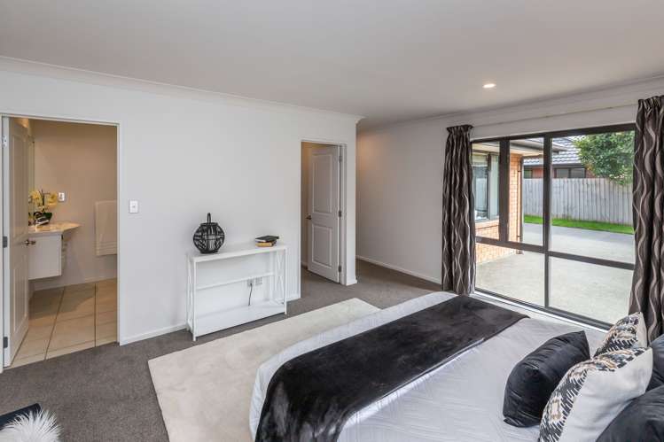 93 Overbury Crescent Rolleston_13