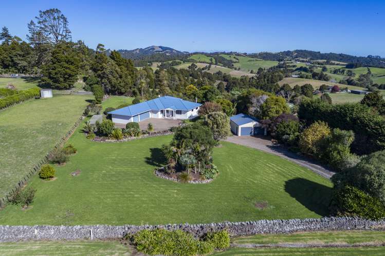 576 Three Mile Bush Road Kamo_18