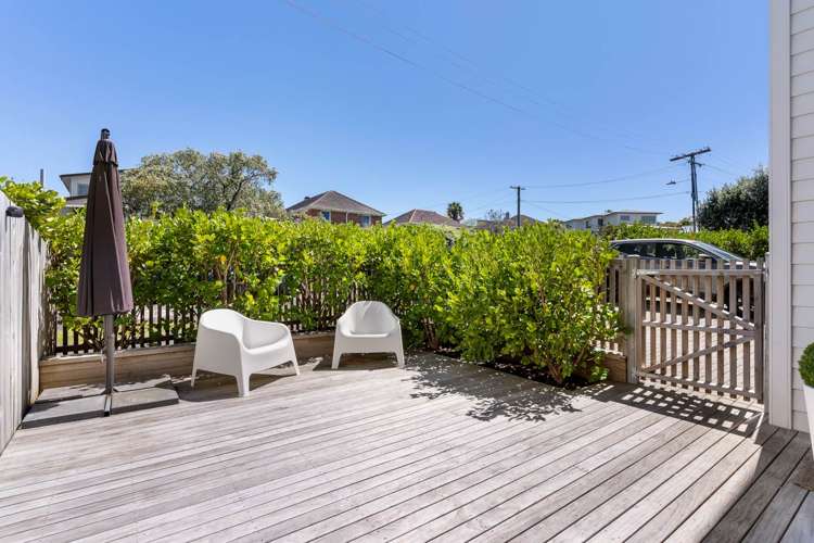 1 Inglewood Street Wai O Taiki Bay_11