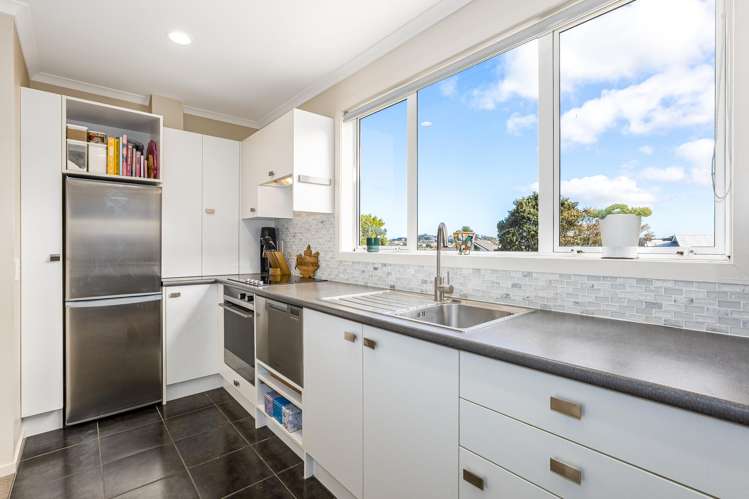 25b Omar Street Khandallah_6