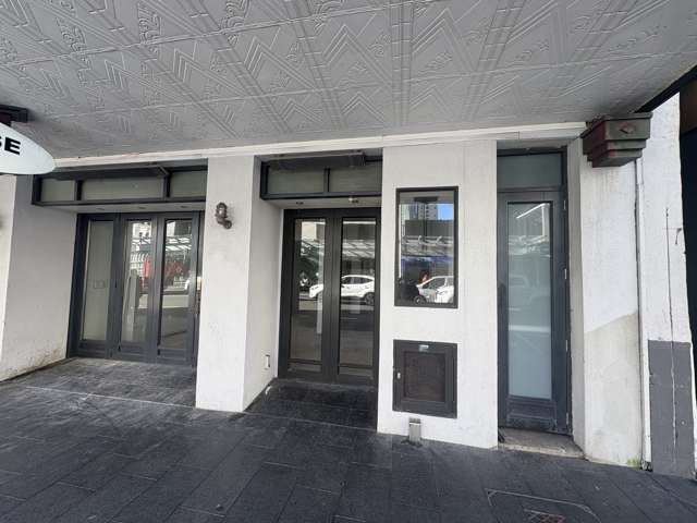 Turn-key CBD F&B tenancy – prime location