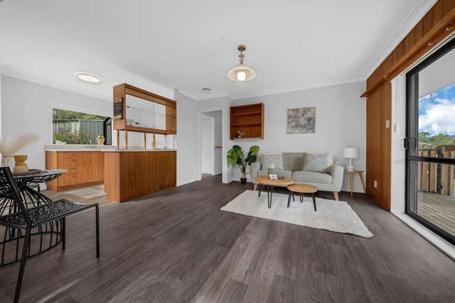 2/8 Millbrook Road Henderson_4